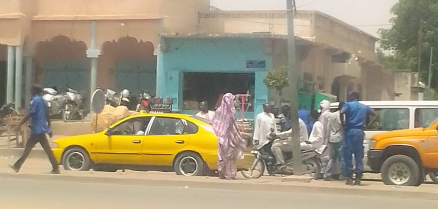 Tchad : un contrôle des taxis de transport urbain à Ndjamena Tchad : un contrôle des taxis de transport urbain à Ndjamena