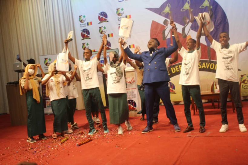 Tchad : le lycée Étoile Polaire remporte le trophée du lycéen à N'Djamena Tchad : le lycée Étoile Polaire remporte le trophée du lycéen à N'Djamena