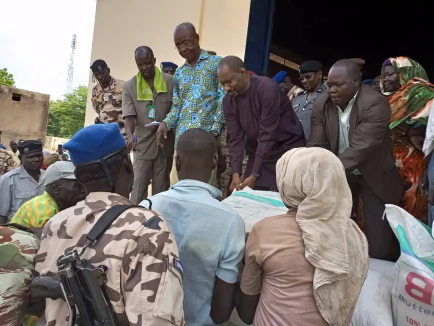 Tchad : la vente subventionnée de sacs de céréales lancée à Sarh