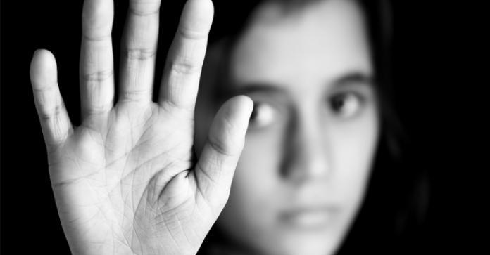 Duplicité des responsables politiques et militaires dans la lutte contre les violences faites aux femmes par des militaires Duplicité des responsables politiques et militaires dans la lutte contre les violences faites aux femmes par des militaires