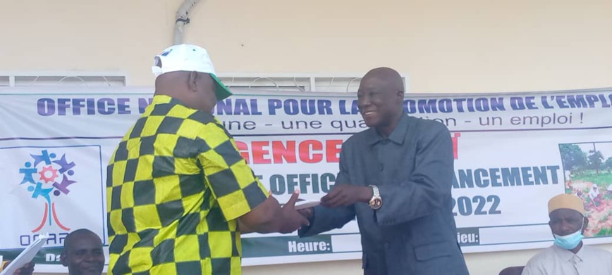 Tchad : l’ONAPE octroie des crédits agricoles aux producteurs de la Tandjilé Tchad : l’ONAPE octroie des crédits agricoles aux producteurs de la Tandjilé