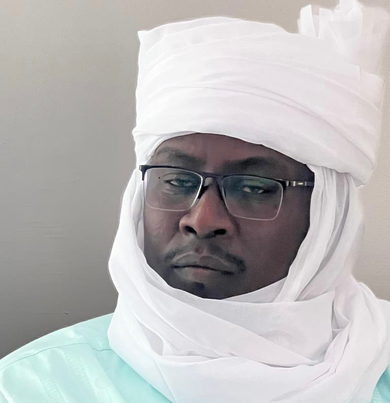 Tchad : qui est Abdoulaye Tahiro Dabou, le nouveau DG des douanes ? Tchad : qui est Abdoulaye Tahiro Dabou, le nouveau DG des douanes ?