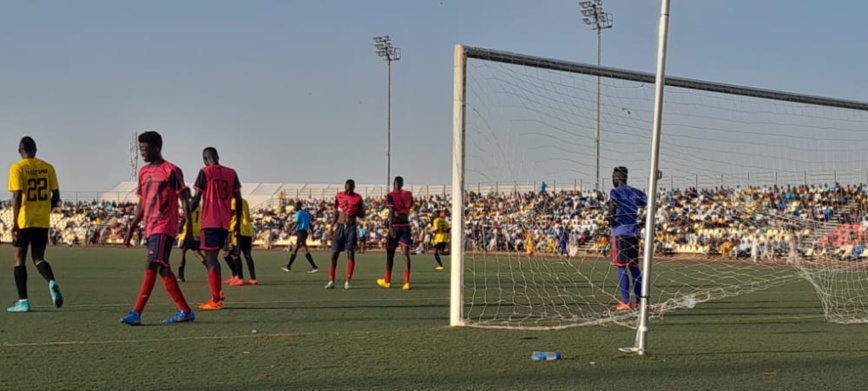 Tchad : Experience FC de Bongor s'incline 7-1 face à Elect-Sport. © Abakar Adoum N'gaye/Alwihda Info Tchad : Experience FC de Bongor s'incline 7-1 face à Elect-Sport. © Abakar Adoum N'gaye/Alwihda Info