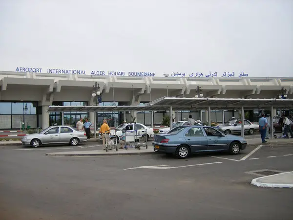 Algérie : Une délégation tchadienne arrêté à l'aéroport d'Alger ?