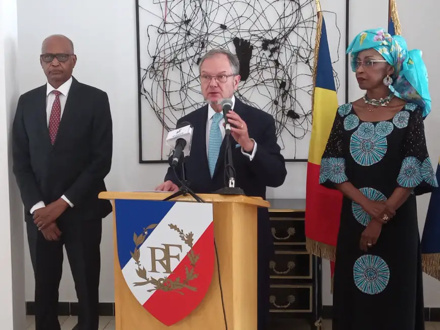 Tchad : l'ambassade de France commémore la fête du 14 juillet avec la classe politique et la société civile à N'Djamena. © Ali Moussa/Alwihda Info