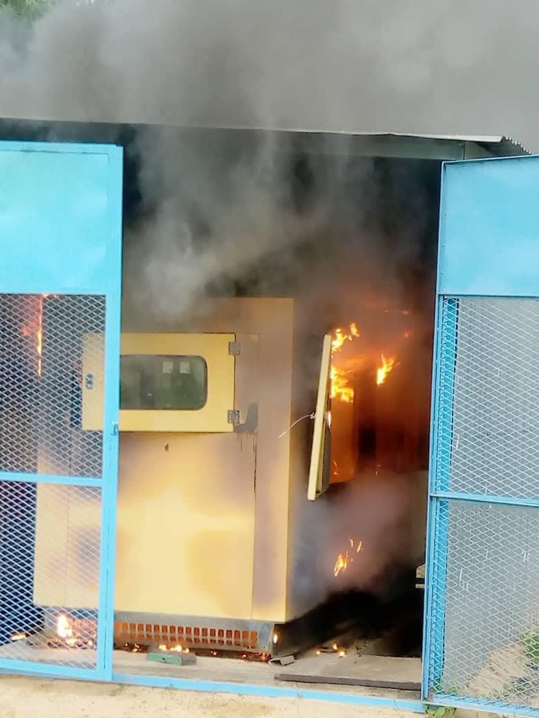 N'Djamena : un centre du réseau de distribution de la STE touché par un incendie N'Djamena : un centre du réseau de distribution de la STE touché par un incendie