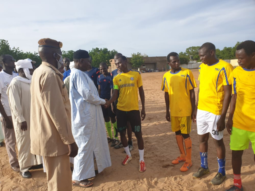 Tchad : un match de football pour le brassage à Goz Beïda Tchad : un match de football pour le brassage à Goz Beïda