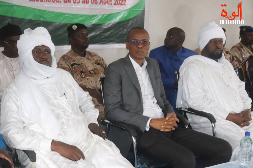 Tchad : les élites du Logone Occidental se penchent sur les 5% des revenus pétroliers Tchad : les élites du Logone Occidental se penchent sur les 5% des revenus pétroliers