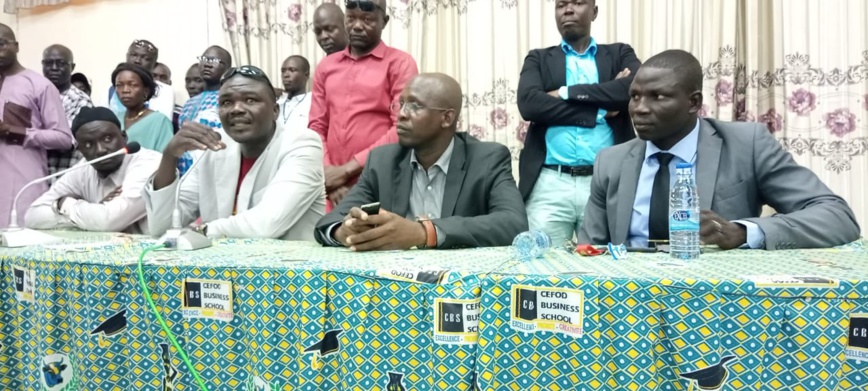 Tchad : un remerciement sur fond de contestation parmi les diplômés sans emploi Tchad : un remerciement sur fond de contestation parmi les diplômés sans emploi