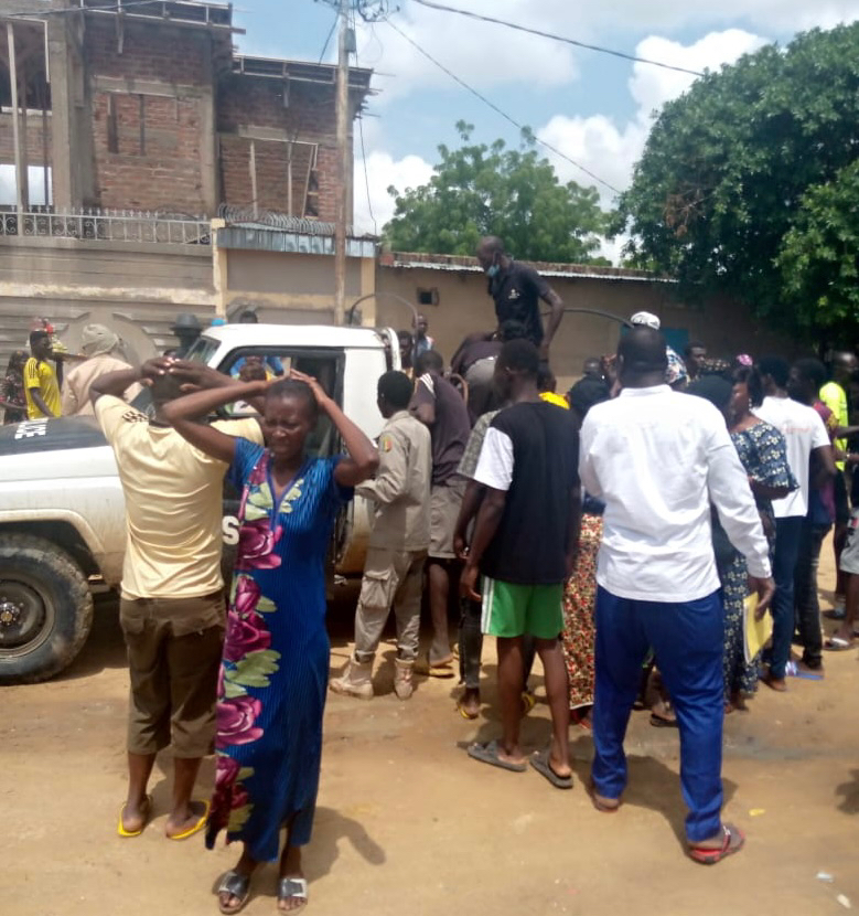 Tchad : les voix s’élèvent après le quadrillage du siège des Transformateurs Tchad : les voix s’élèvent après le quadrillage du siège des Transformateurs