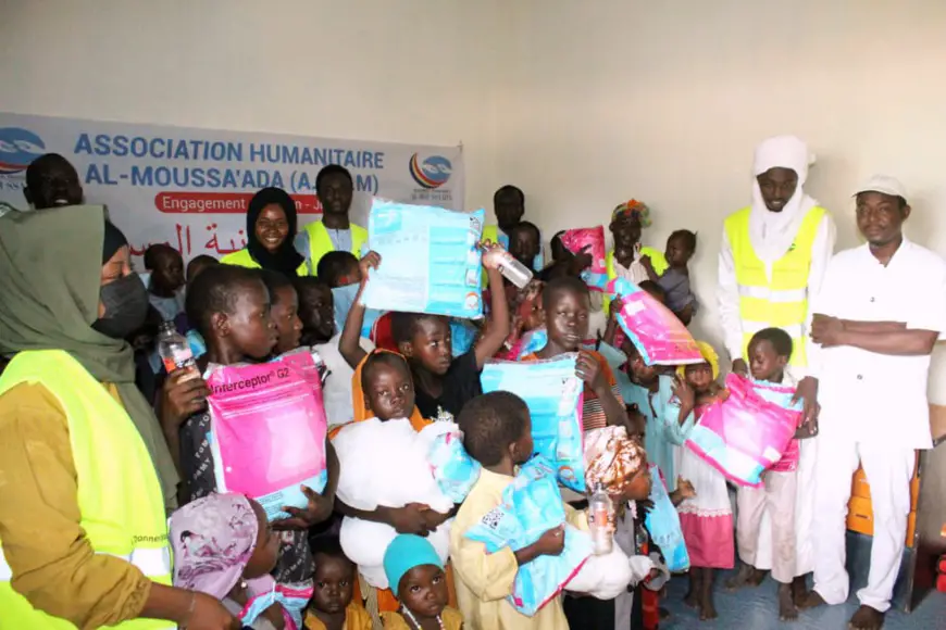 Tchad : Almoussa'ada distribue des moustiquaires aux orphelins
