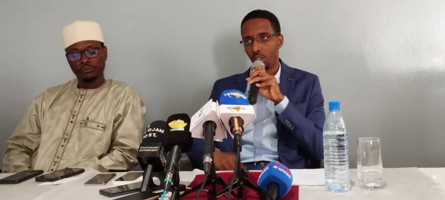 Gassim Cherif : "le Tchad n'a jamais connu l'alternance pacifique. La junte hérite d'une situation vieille de 62 ans" Gassim Cherif : "le Tchad n'a jamais connu l'alternance pacifique. La junte hérite d'une situation vieille de 62 ans"