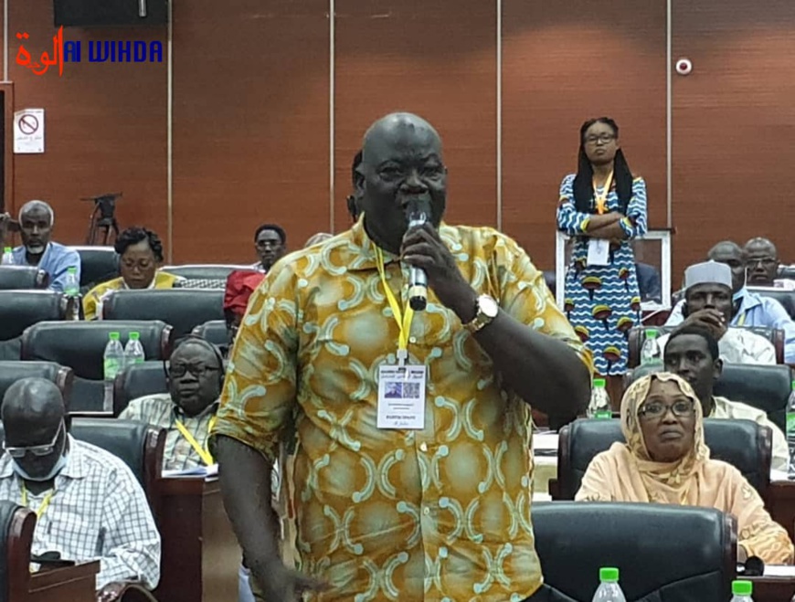 Tchad : "il faut un comité d'authentification des nominations", Douksidi Robert Tchad : "il faut un comité d'authentification des nominations", Douksidi Robert