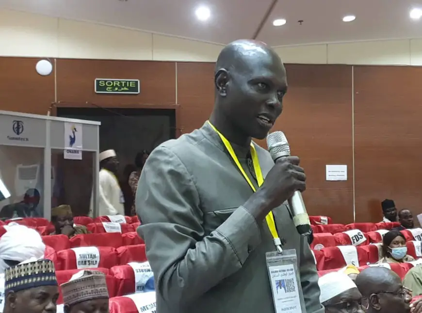 Dialogue au Tchad : "le mieux est de nous dire de rentrer et de prendre un décret", Djimet Clement