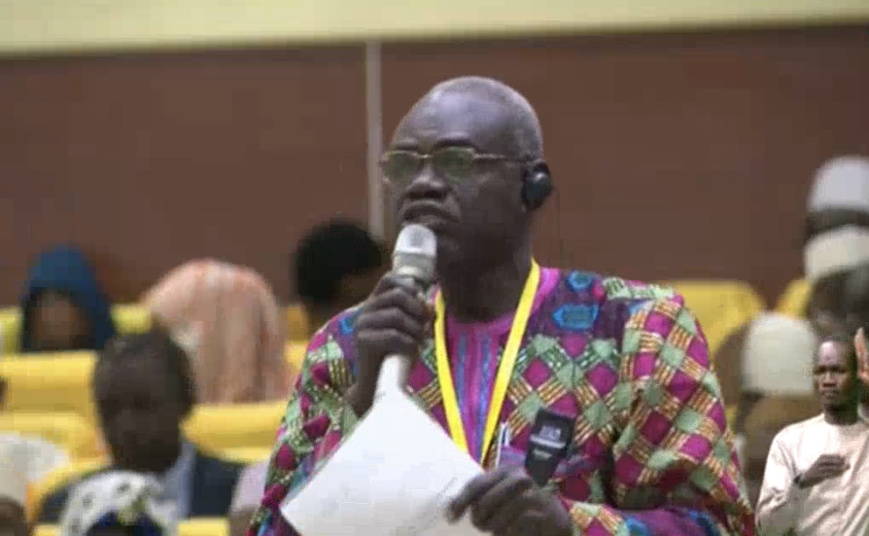 Tchad : "tous ceux qui sont morts parce que Hissein Habré les a tués, allez-vous ramener leurs corps ?" Tchad : "tous ceux qui sont morts parce que Hissein Habré les a tués, allez-vous ramener leurs corps ?"