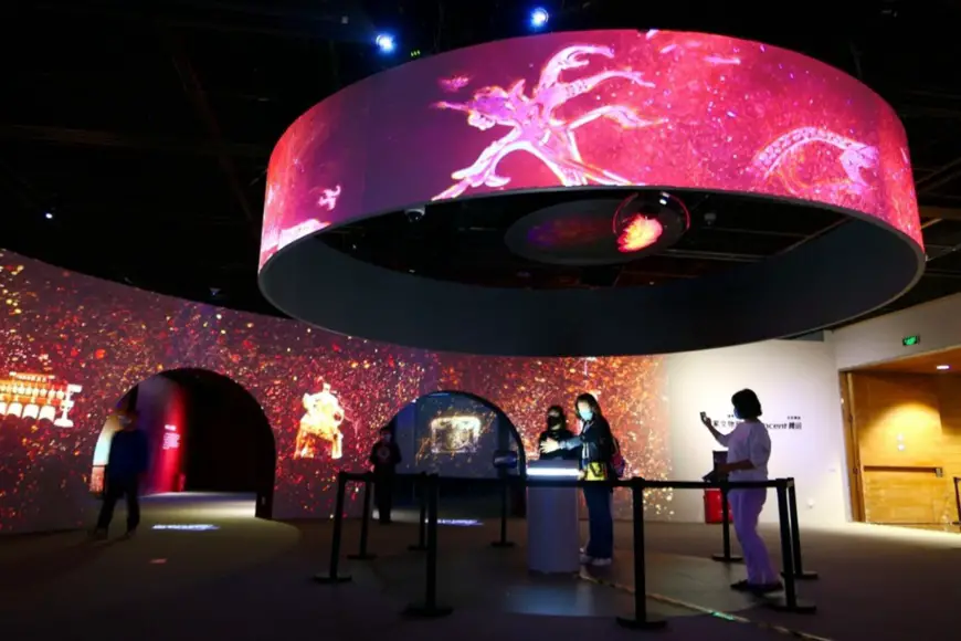 An exhibition showcasing the Chinese civilization via digital technologies is held at the Capital Museum in Beijing, September 2020. (Photo by He Luqi/People's Daily Online)