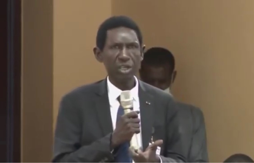 Tchad : "l'État n'a pas formé de bons instructeurs pour partager la langue arabe", Danibé Doudet Tchad : "l'État n'a pas formé de bons instructeurs pour partager la langue arabe", Danibé Doudet