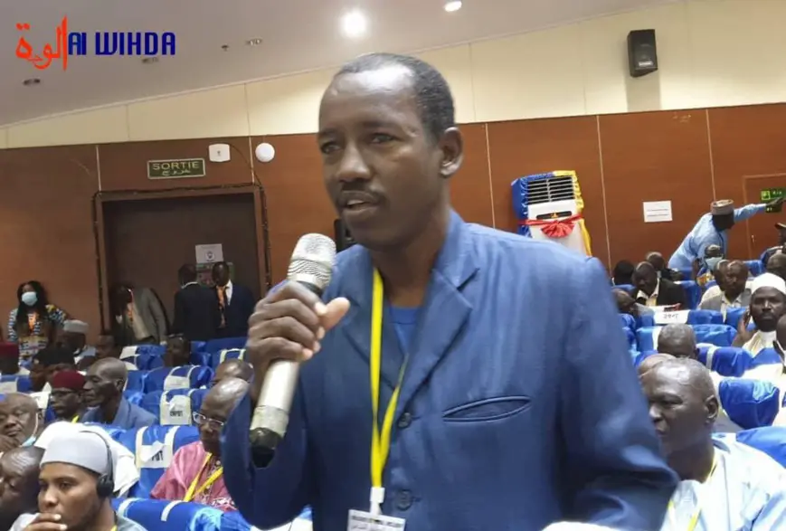 Tchad : « nous sommes pour un mandat présidentiel de 7 ans renouvelable » (Dr Ali Haroun)