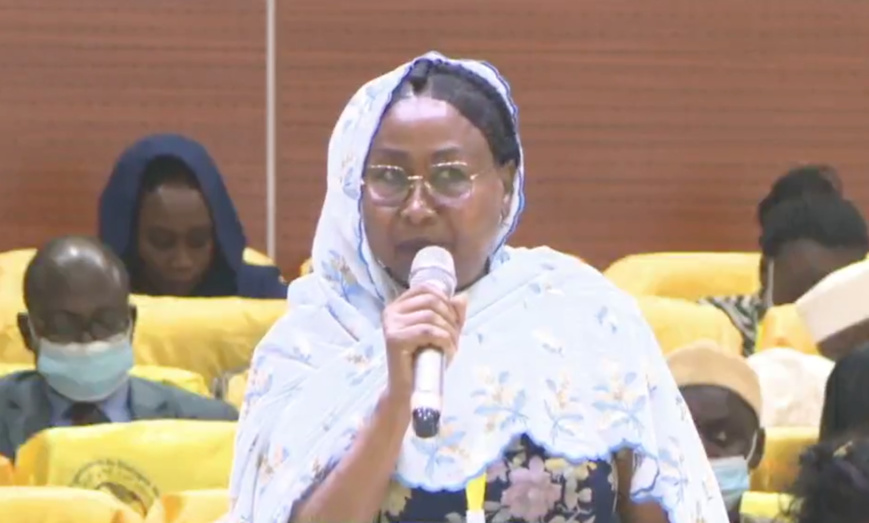 Tchad : "tout le monde est mûr, on comprend que le fédéralisme ne nous divise pas", Khadidja Touré Tchad : "tout le monde est mûr, on comprend que le fédéralisme ne nous divise pas", Khadidja Touré