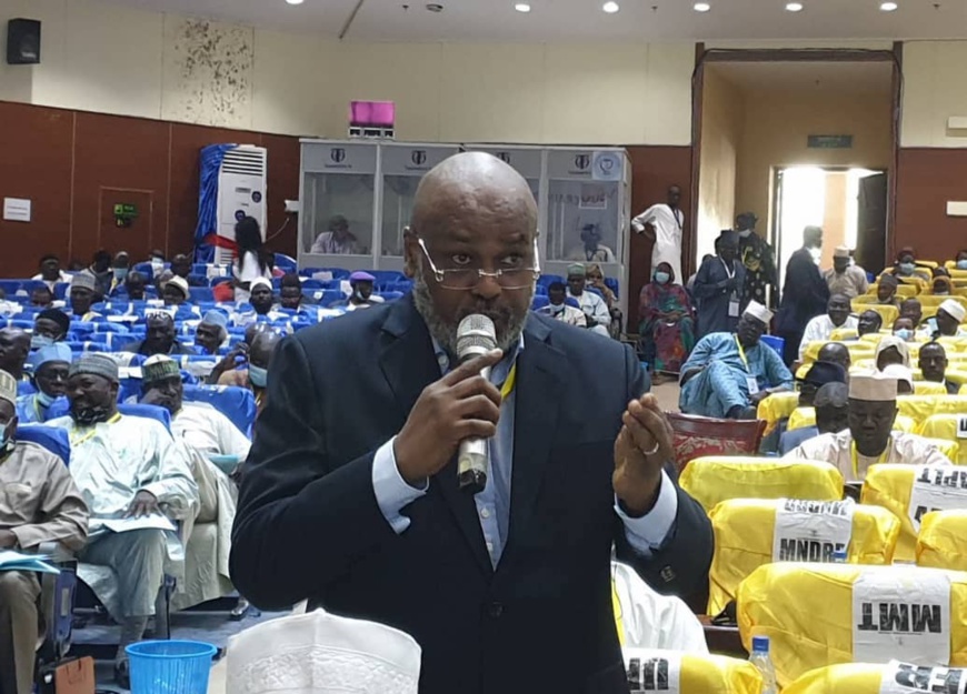 Tchad : "Qu'est-ce qu'on va faire avec plus de 200 partis politiques ? Lancer une fusée ?” Tchad : "Qu'est-ce qu'on va faire avec plus de 200 partis politiques ? Lancer une fusée ?”