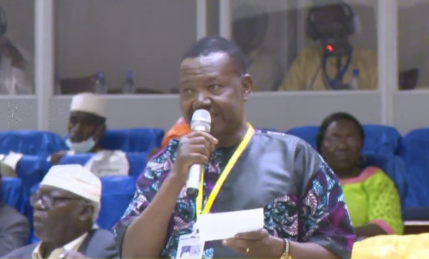 N'Djamena : "le décollage d'avions de chasse étrangers fait beaucoup de bruits", Kingabé Ogouzeïmi N'Djamena : "le décollage d'avions de chasse étrangers fait beaucoup de bruits", Kingabé Ogouzeïmi