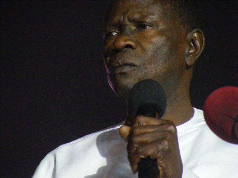 Sénégal : Le baobab Mar Diouf scié par des bûcherons… alliés Sénégal : Le baobab Mar Diouf scié par des bûcherons… alliés