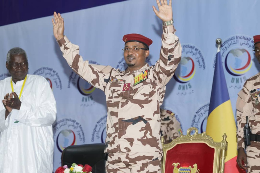 Tchad : le président de la transition signe l'ordonnance promulguant la charte révisée
