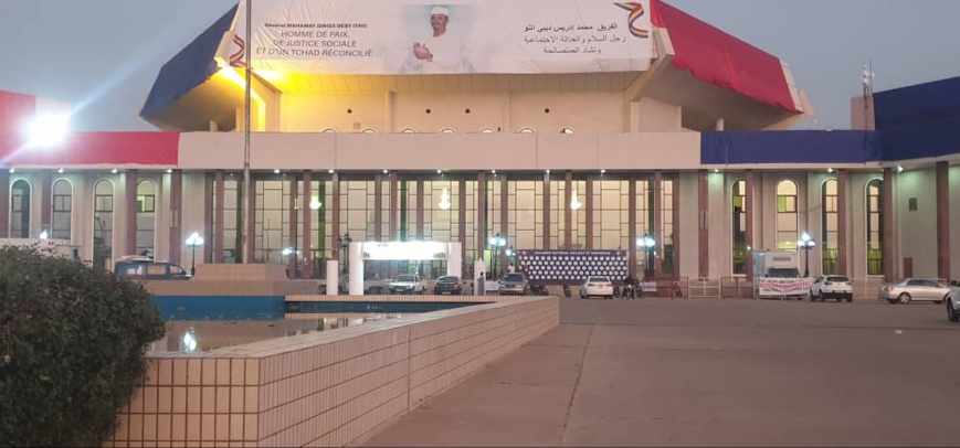 Le Palais du 15 janvier ce 9 octobre 2022. © Malick Mahamat/Alwihda Info Le Palais du 15 janvier ce 9 octobre 2022. © Malick Mahamat/Alwihda Info