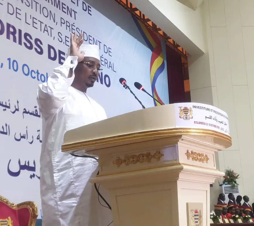 Tchad : Mahamat Idriss Deby est investi président de la transition pour 24 mois