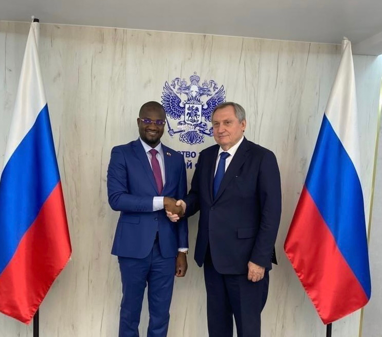 Le Mali se tourne vers la Russie pour résoudre ses problèmes d'électricité Le Mali se tourne vers la Russie pour résoudre ses problèmes d'électricité