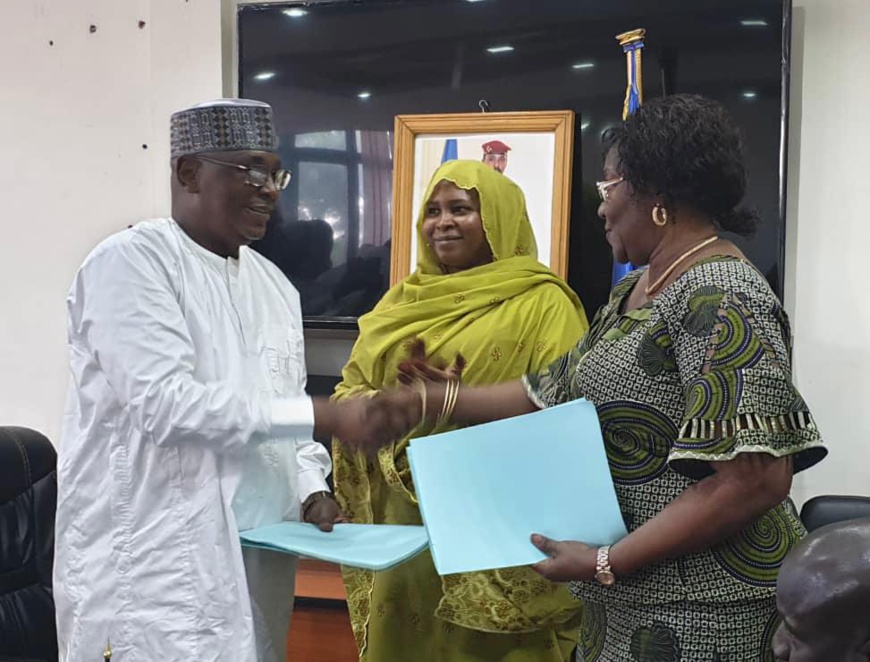 Tchad : la nouvelle ministre de l'Industrie et du Commerce déterminée à relever les défis Tchad : la nouvelle ministre de l'Industrie et du Commerce déterminée à relever les défis
