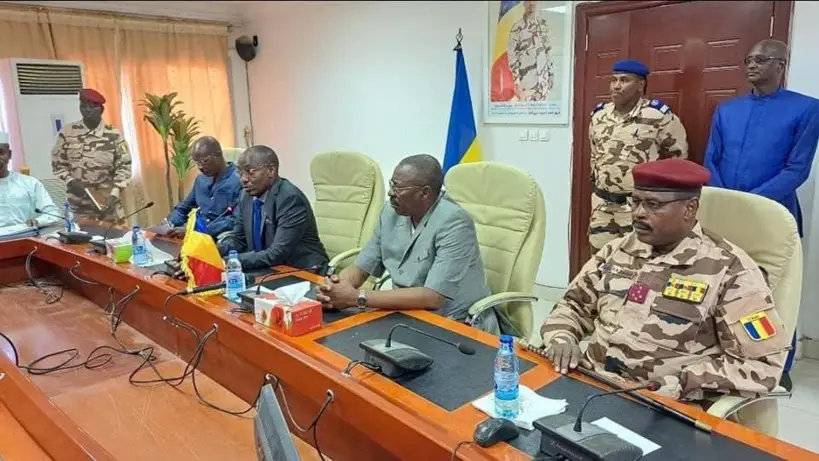 Tchad : le ministre délégué des armées, général Idriss Abderaman Dicko, a pris fonction. © SGG
