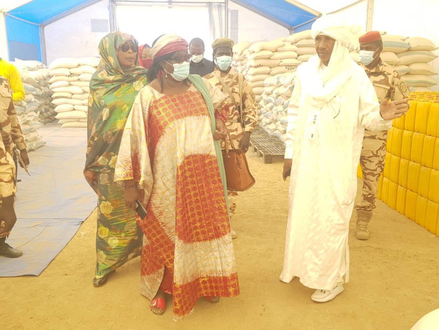 N'Djamena : le gouvernement dépêche une assistance aux sinistrés de Walia N'Djamena : le gouvernement dépêche une assistance aux sinistrés de Walia