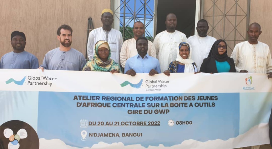 Tchad : les jeunes d'Afrique centrale s'approprient les défis liés à la gestion de l'eau Tchad : les jeunes d'Afrique centrale s'approprient les défis liés à la gestion de l'eau