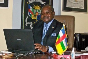 Trois semaines après s’être relevé de ses fonctions d’ambassadeur en Egypte (Exclusif) : Le colonel Anicet Saulet ouvre le ban et brise le silence Trois semaines après s’être relevé de ses fonctions d’ambassadeur en Egypte (Exclusif) : Le colonel Anicet Saulet ouvre le ban et brise le silence