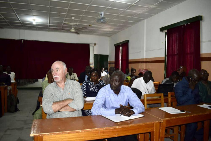 Tchad : 52 doctorants et chercheurs de l'Université de N'Djamena formés en écriture scientifique Tchad : 52 doctorants et chercheurs de l'Université de N'Djamena formés en écriture scientifique