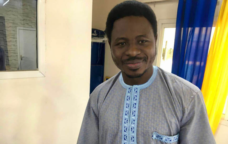 L'artiste Ray's Kim. Illustration © Mbaïnaissem Gédéon/Alwihda Info L'artiste Ray's Kim. Illustration © Mbaïnaissem Gédéon/Alwihda Info