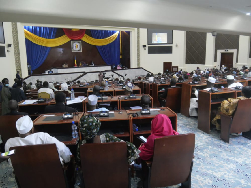 Tchad : les conseillers nationaux manquent de moyens roulants et le font savoir Tchad : les conseillers nationaux manquent de moyens roulants et le font savoir