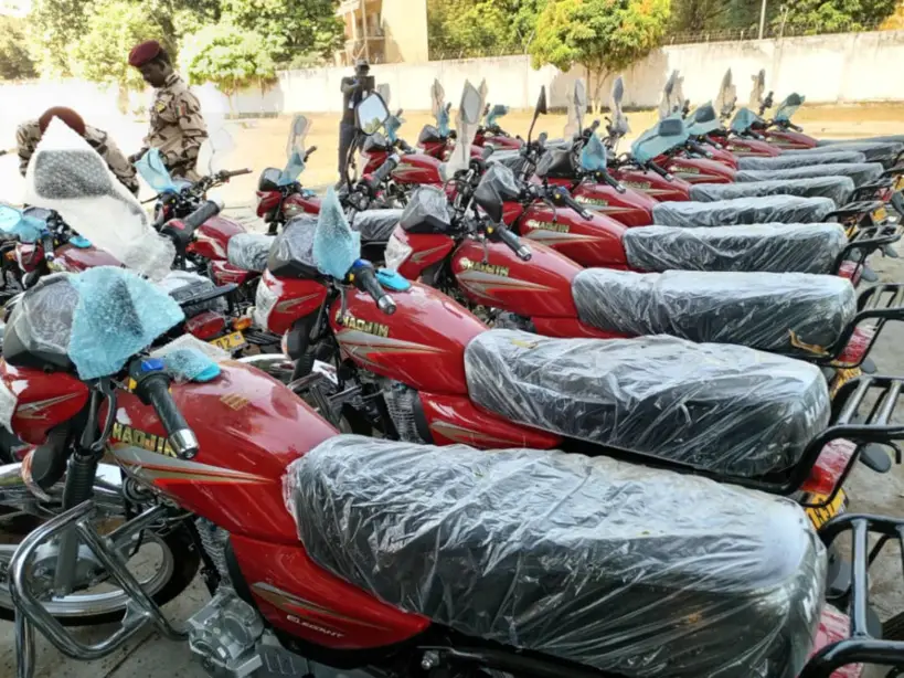 Tchad : 60 motos aux forces de défense du Moyen-Chari pour des interventions rapides