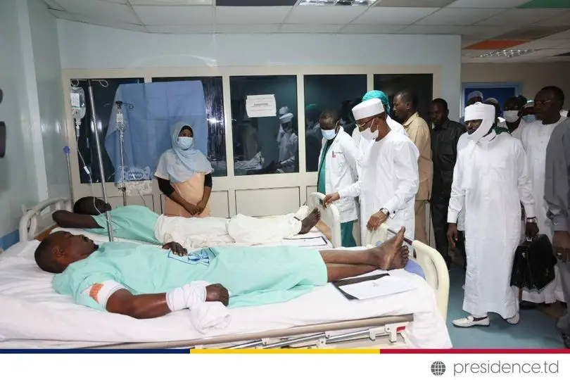 Tchad : le président au chevet des blessés de l’attaque terroriste au Lac