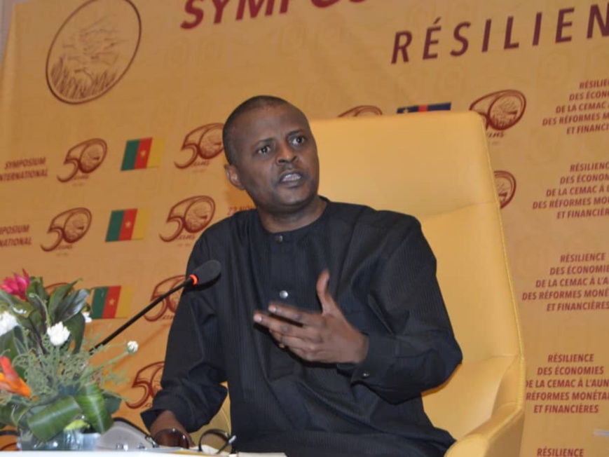 Afrique centrale : "il y a un problème chez nous. Il faut permettre de créer des banques", Tahir Hamid Nguilin Afrique centrale : "il y a un problème chez nous. Il faut permettre de créer des banques", Tahir Hamid Nguilin