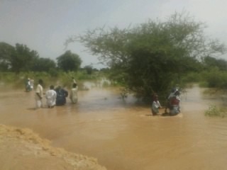 Tchad : Graves inondations au Salamat, le ministre de la Santé intervient. Crédit photo : Alwihda Info Tchad : Graves inondations au Salamat, le ministre de la Santé intervient. Crédit photo : Alwihda Info