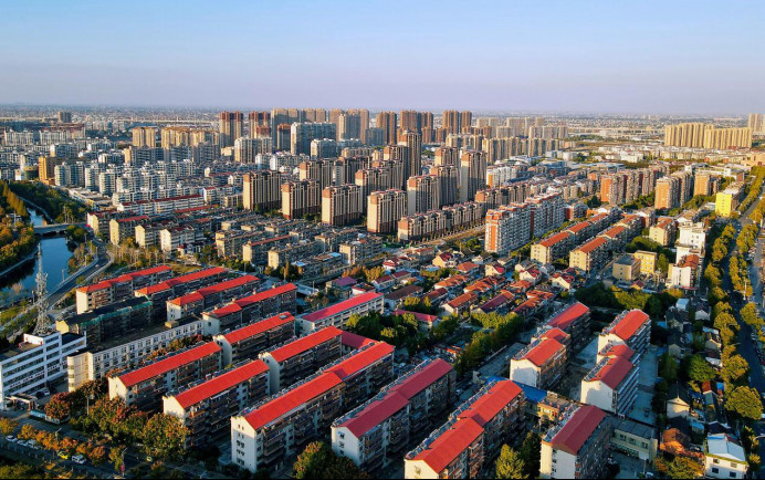 China advances renovation of old urban residential communities to improve people's quality of life China advances renovation of old urban residential communities to improve people's quality of life
