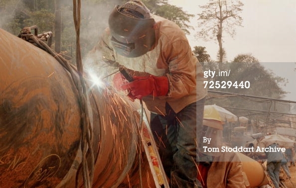 Chad/Cameroon Pipeline operating in a Legal Void