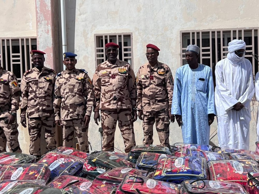 Tchad : la communauté Donza offre un don à l'armée nationale Tchad : la communauté Donza offre un don à l'armée nationale