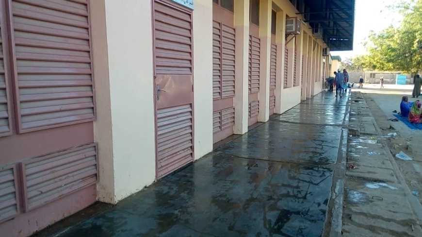 Tchad : le Centre Hospitalier Universitaire d'Abéché, un service d'hygiène au jour le jour Tchad : le Centre Hospitalier Universitaire d'Abéché, un service d'hygiène au jour le jour