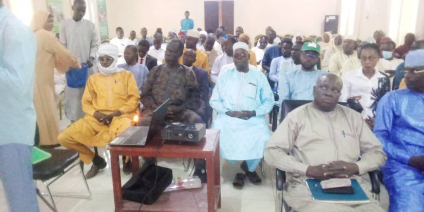 "Le défi du genre au Tchad", un ouvrage de Abdelaziz Al-hadj Damalia "Le défi du genre au Tchad", un ouvrage de Abdelaziz Al-hadj Damalia