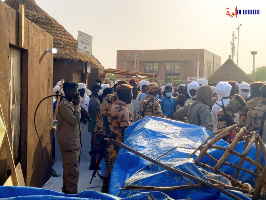 Festival Dary : l'exposition et les danses de la province du Ouaddaï suspendues Festival Dary : l'exposition et les danses de la province du Ouaddaï suspendues