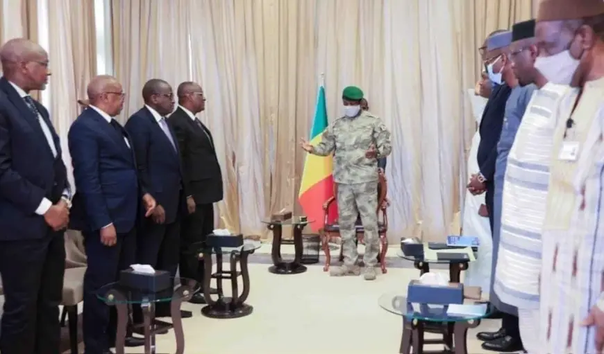 Mali : le président Goïta accorde la grâce aux 49 soldats ivoiriens