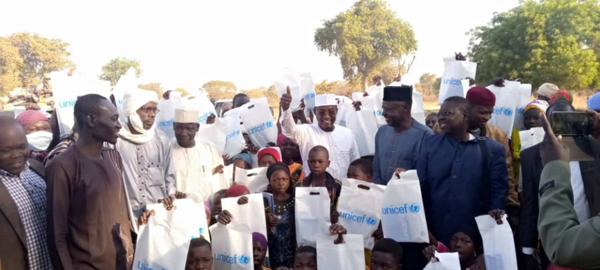 Tchad : le gouverneur du Moyen-Chari en mission pour la paix et le désarmement à Sandana Tchad : le gouverneur du Moyen-Chari en mission pour la paix et le désarmement à Sandana